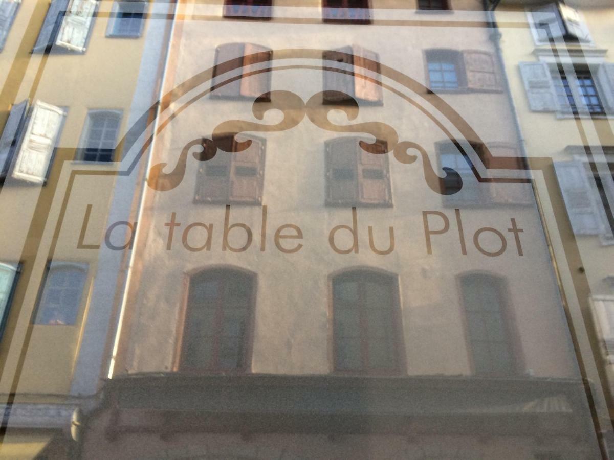 Les Apparts Du Plot Le Puy-en-Velay Екстериор снимка